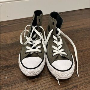Army green Converse